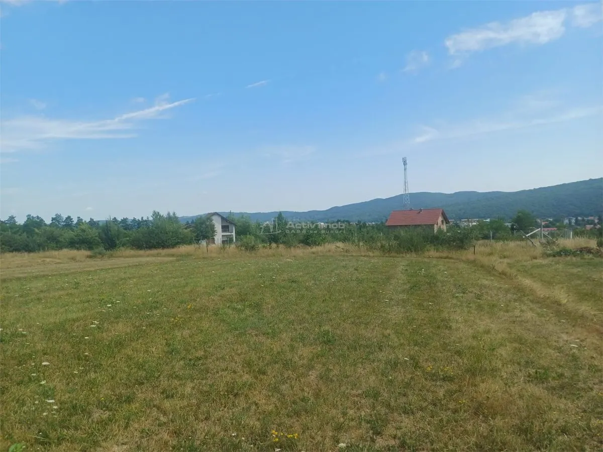 Terreno Urbano en Venta en Tălmaciu – 1.488 m² - foto 8