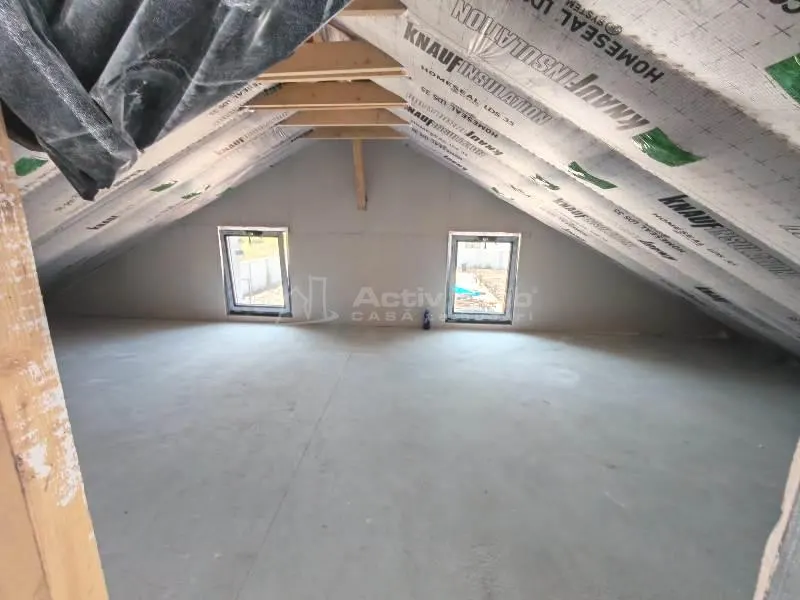 House / villa for sale 142 sqm in Bucuresti, Prelungirea Ghencea area - foto 4
