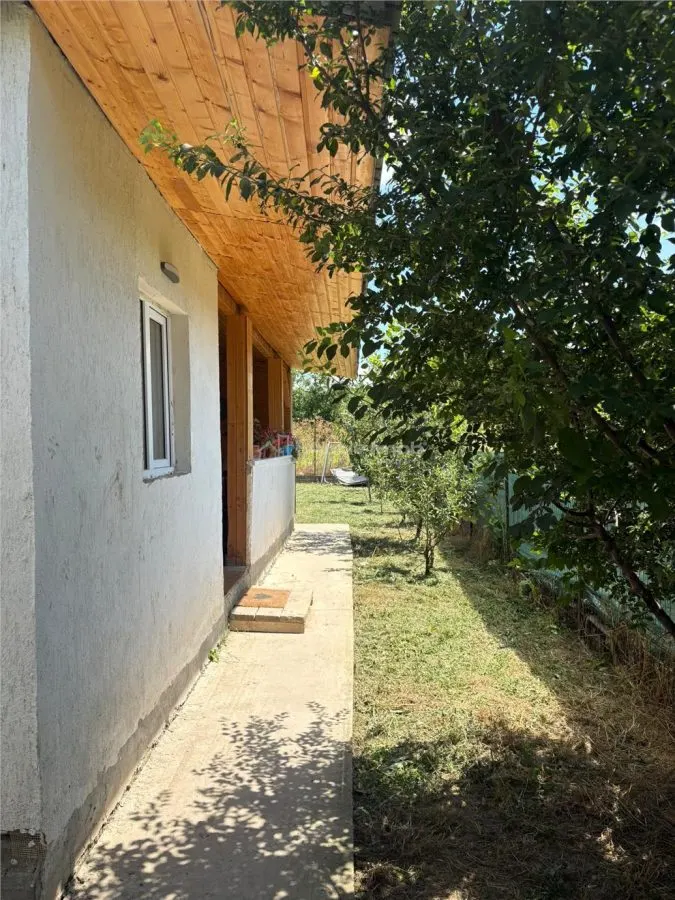 Maison RDC + 1er Étage - 4 Chambres - Magurele - foto 12