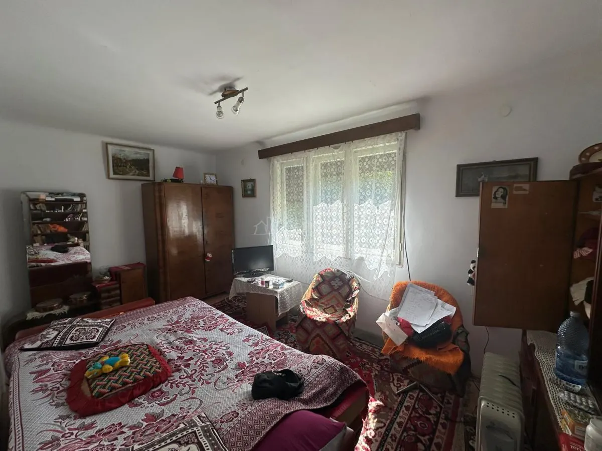 Bocsa Montana: Chaumière de Vacances Accueillante ou Investissement, Cadre Pittoresque - foto 4