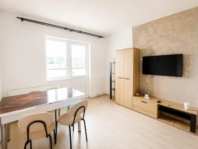 Appartement 2 Chambres Meublé à Vendre à Târlmaciu - foto 3