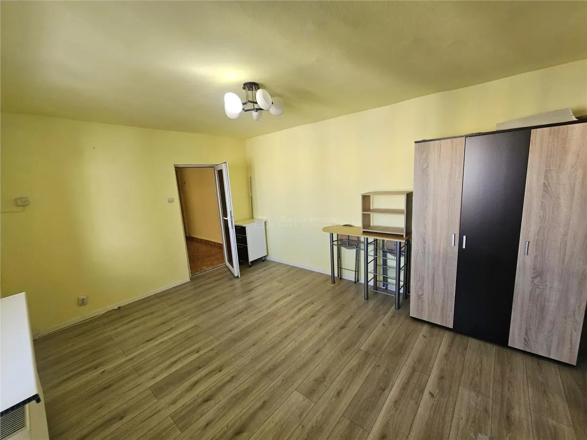 Apartment with 2 bedrooms for sale 56 sqm in Resita, Micro III area - foto 23