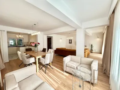 Villa Duplex de Luxe – Pipera Iancu Nicolae – 4 Chambres, 2 Salles de Bain, 166sqm - foto 18