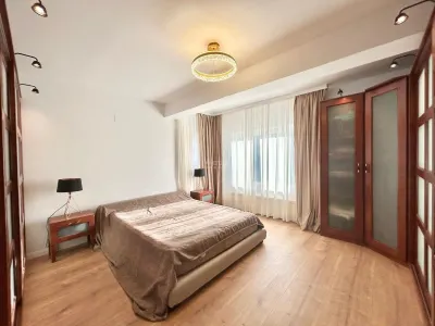 Villa Duplex de Luxe – Pipera Iancu Nicolae – 4 Chambres, 2 Salles de Bain, 166sqm - foto 9