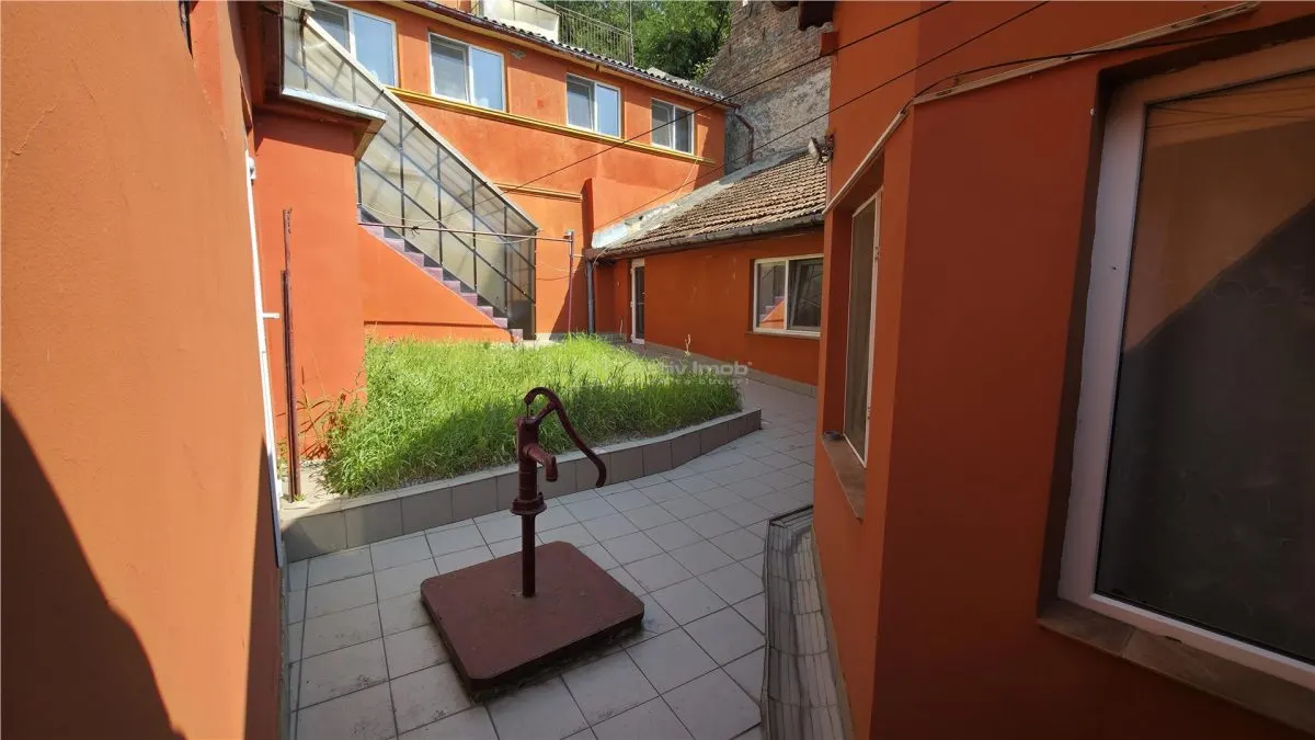 Oravita | Maison Résidentielle | 7+ Chambres | Clés en Main | Crédit Hypothécaire Disponible - foto 3