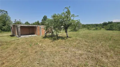 Rachitova | Maison avec Jardin | 5.314 m² de Terrain | Commission Zéro - foto 14