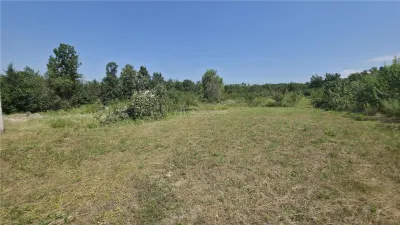 Rachitova | Maison avec Jardin | 5.314 m² de Terrain | Commission Zéro - foto 6