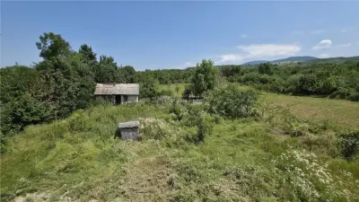 Rachitova | Maison avec Jardin | 5.314 m² de Terrain | Commission Zéro - foto 7