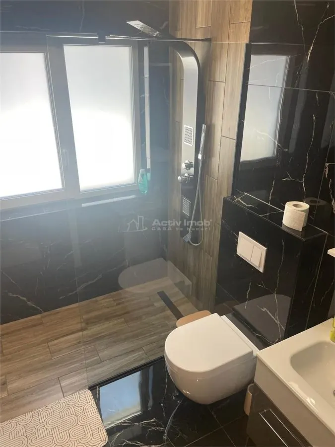 Maison Individuelle de 4 Chambres en Quartier Résidentiel - foto 11