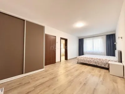 Impresionante Villa con Espacios Generosos en Cordau - foto 11