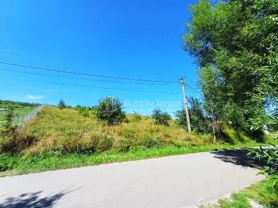 Terrain Constructible à Vendre – Cluj, Sutu, Ciurila – 2.000 m² – Vues sur le Lac - foto 2