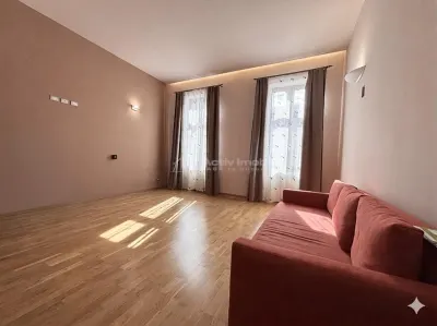 شقة بغرفتي نوم، موقع فائق التمركز مقابل المسرح - Oradea