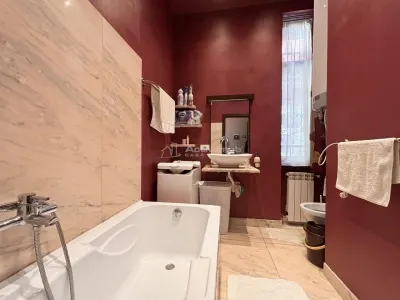 Appartement Deux Pièces, Situation Ultracentrale Face au Théâtre - foto 8