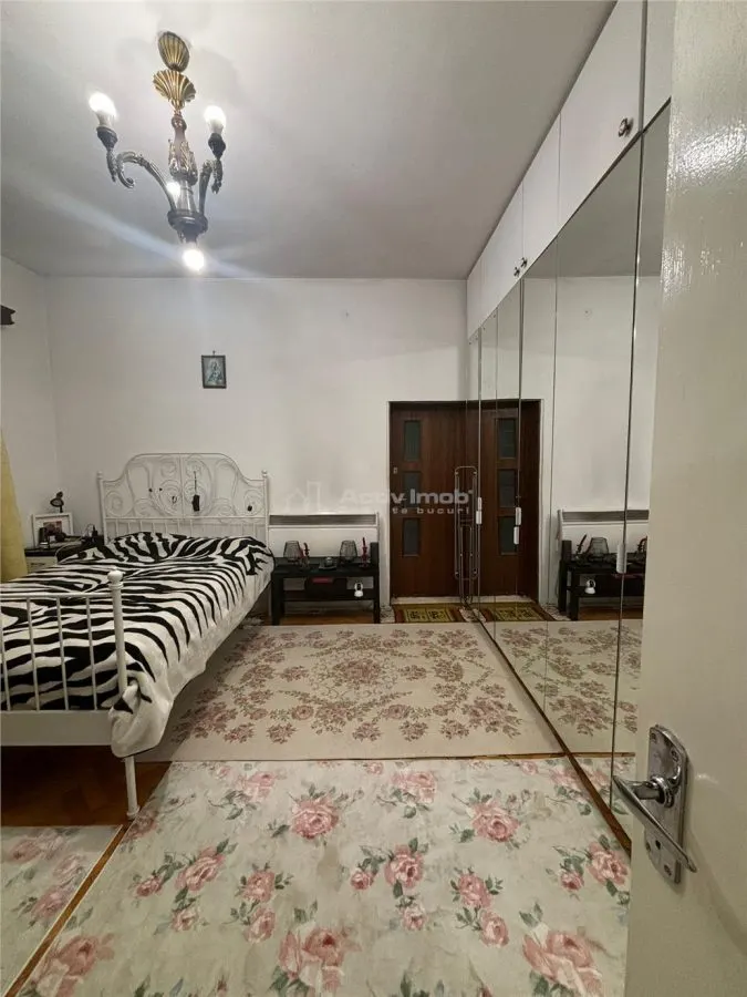 Villa Interbélica, Elegantemente Reformada (2024), Garaje Privado, Mosilor - foto 8