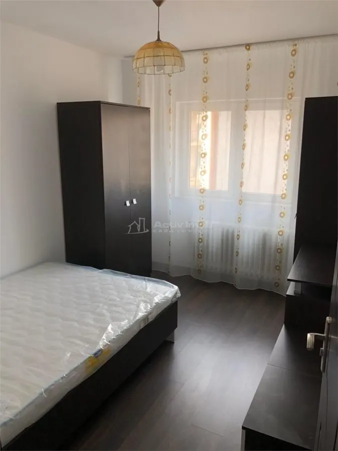 Appartement 4 Chambres 90m² - Viorele, Tineretului - foto 2