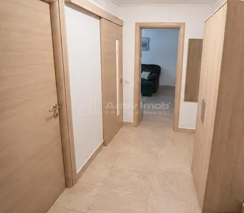 Apartment with 4 bedrooms for sale 81 sqm in Bucuresti, Drumul Taberei area - foto 3