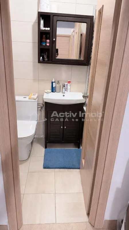 Apartment with 4 bedrooms for sale 81 sqm in Bucuresti, Drumul Taberei area - foto 8
