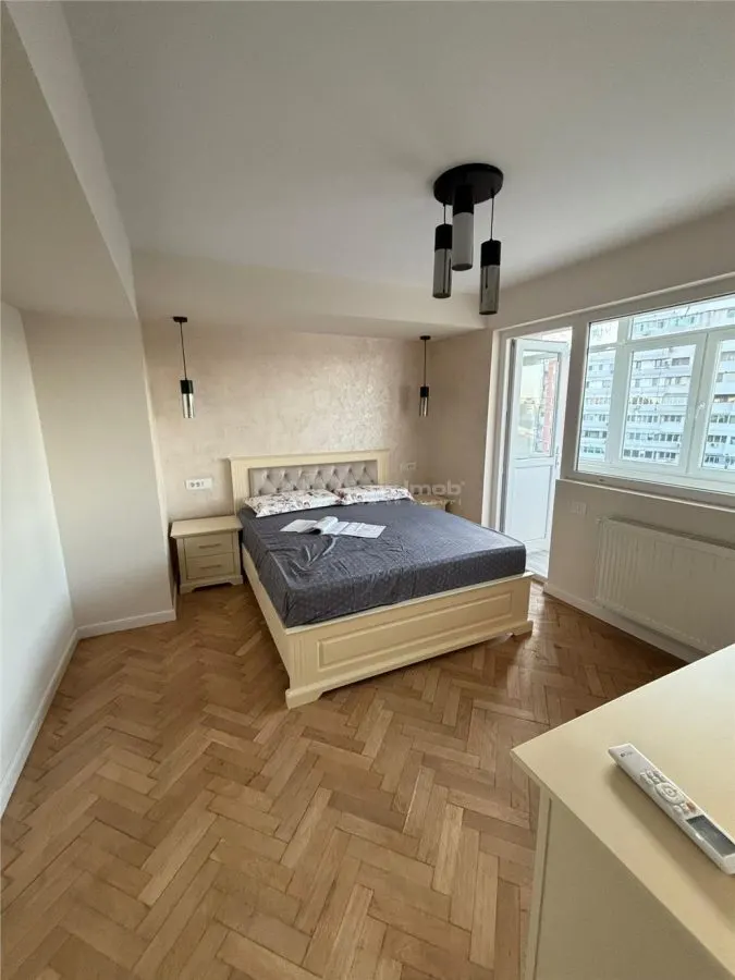 Appartement 4 Pièces, 108 m², Mazepa - Entièrement Rénové - foto 1