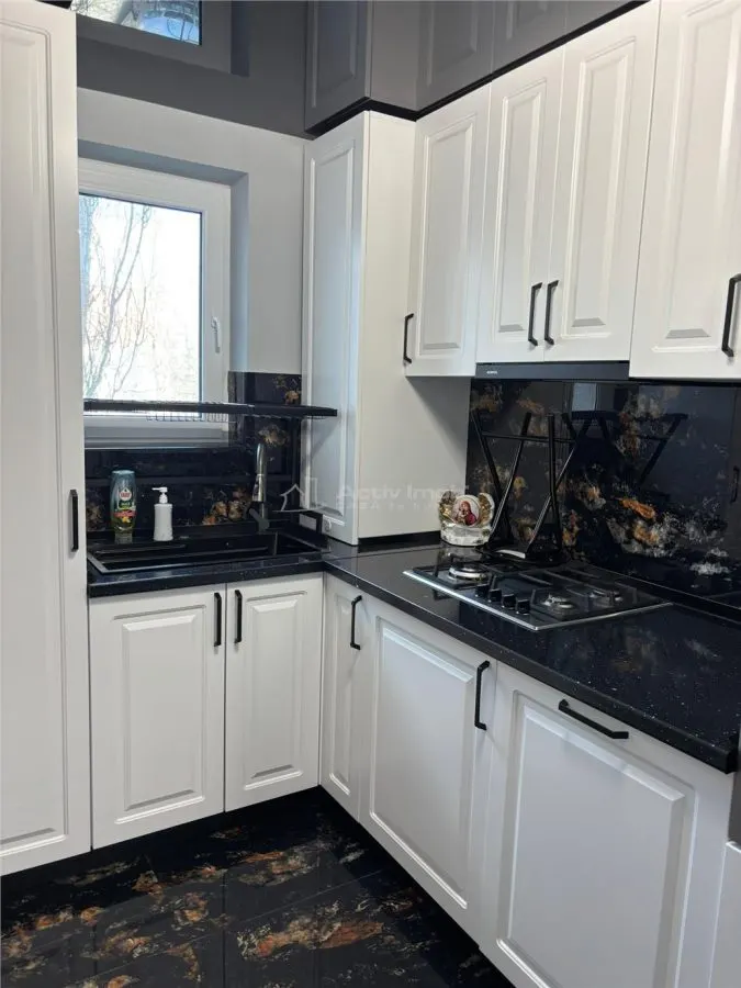 Apartamento 2 Dormitorios M17, Reformado con Calefacción por Suelo - foto 6