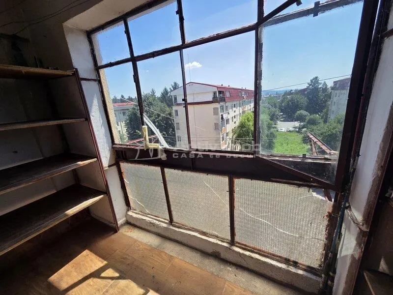 Apartment with 2 bedrooms for sale 50 sqm in Ramnicu Valcea, Nord area - foto 11