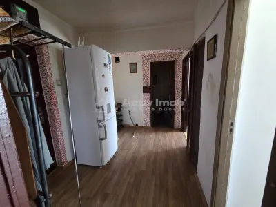 Apartment with 2 bedrooms for sale 50 sqm in Ramnicu Valcea, Nord area - foto 4