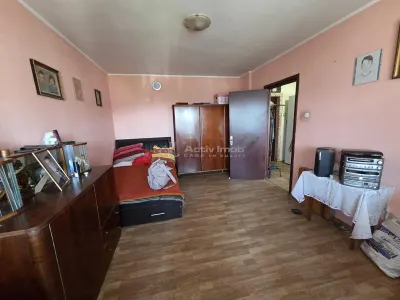 Apartment with 2 bedrooms for sale 50 sqm in Ramnicu Valcea, Nord area - foto 6