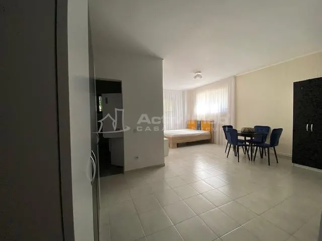 Studio Spacieux et Rénové à Sisesti, Entièrement Meublé - foto 2