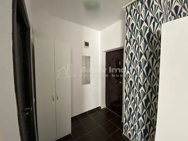 Studio Spacieux et Rénové à Sisesti, Entièrement Meublé - foto 4