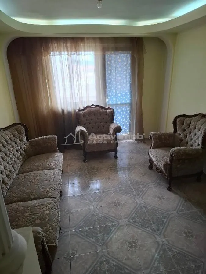 Appartement 4 Chambres Ostroveni, Bulevardul Tineretului, Ramnicu Valcea - foto 1