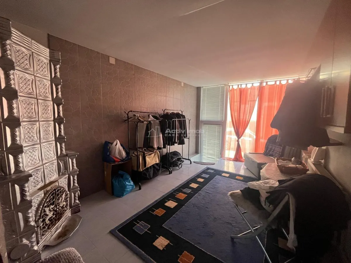 卢戈日，一楼独立屋，私人庭院，4房间，适合经营与住宅，市中心 - foto 14