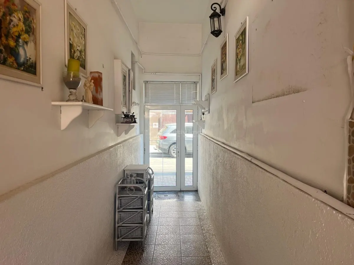 卢戈日，一楼独立屋，私人庭院，4房间，适合经营与住宅，市中心 - foto 20