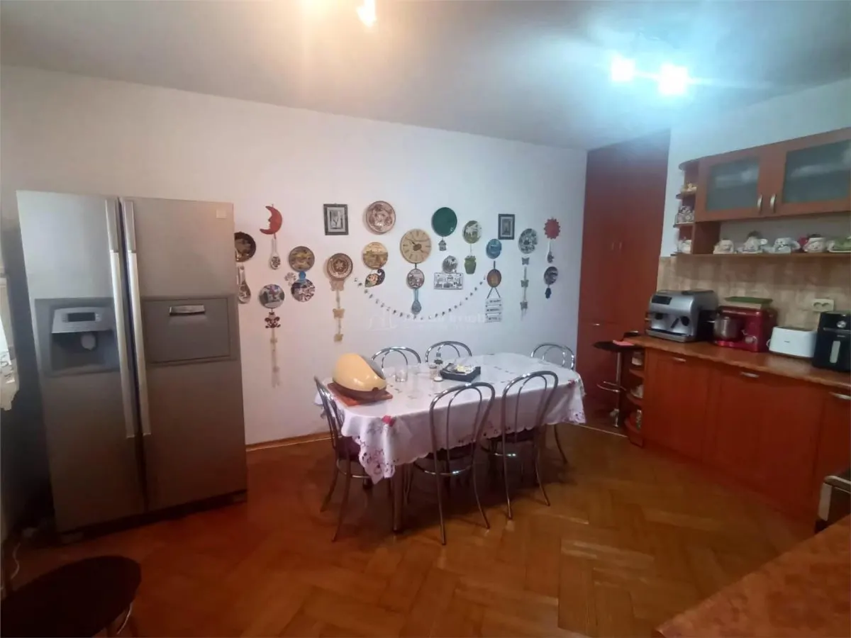 Villa, Quartier Băncii, Rue Alexandru Cernat - foto 9