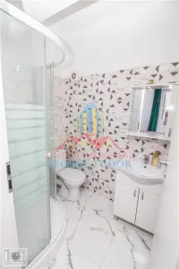 Apartamento de 3 Dormitorios, 79 sqm, Parking Privado, Str. Ciresar 26, Bragadiru - foto 15