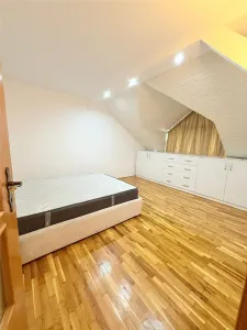 Appartement 1 Chambre - Cuza Voda - 3e Étage - foto 4
