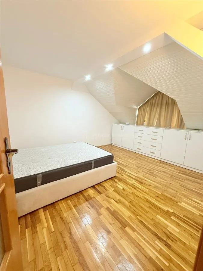 Appartement 1 Chambre - Cuza Voda - 3e Étage - foto 4