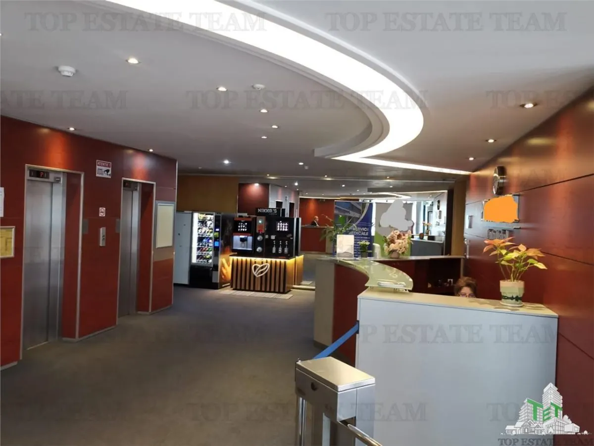 Office Building in Prime Central Location, Bucuresti - foto 2
