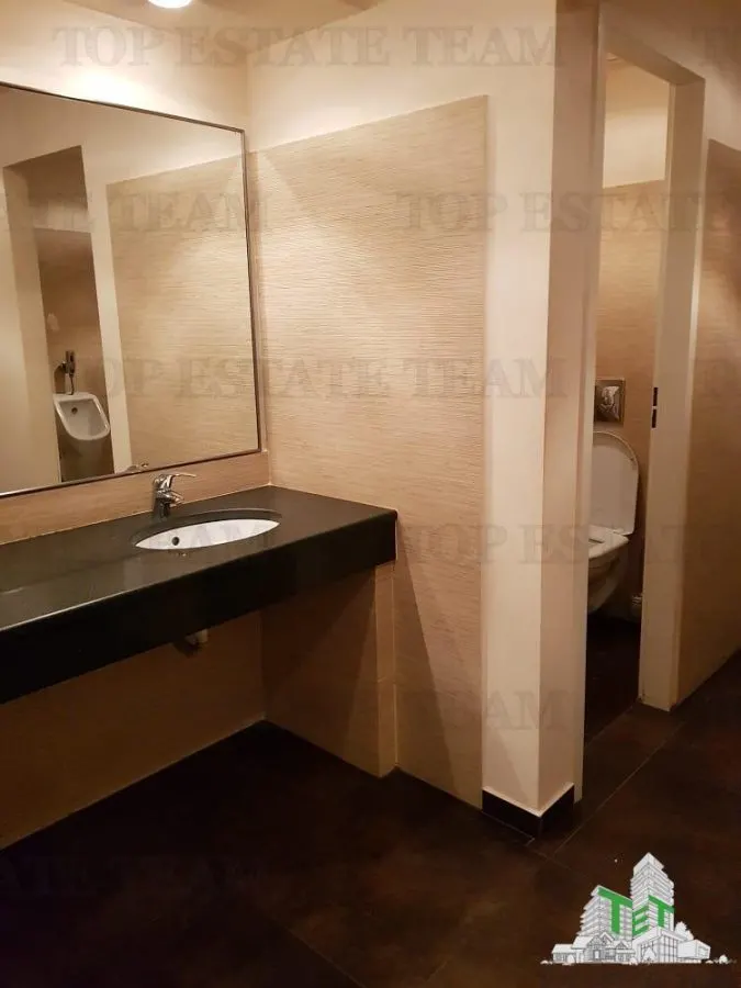 Office Building in Prime Central Location, Bucuresti - foto 8
