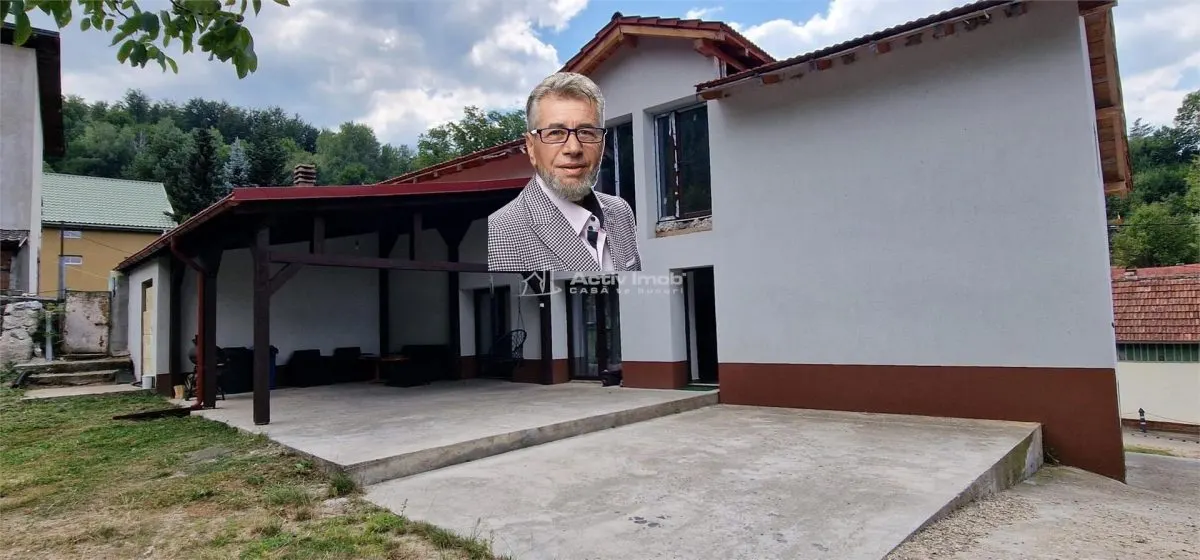 Valiug Villa Nueva con Casa de Huéspedes & Terreno 878 m² – Comisión Cero - foto 1