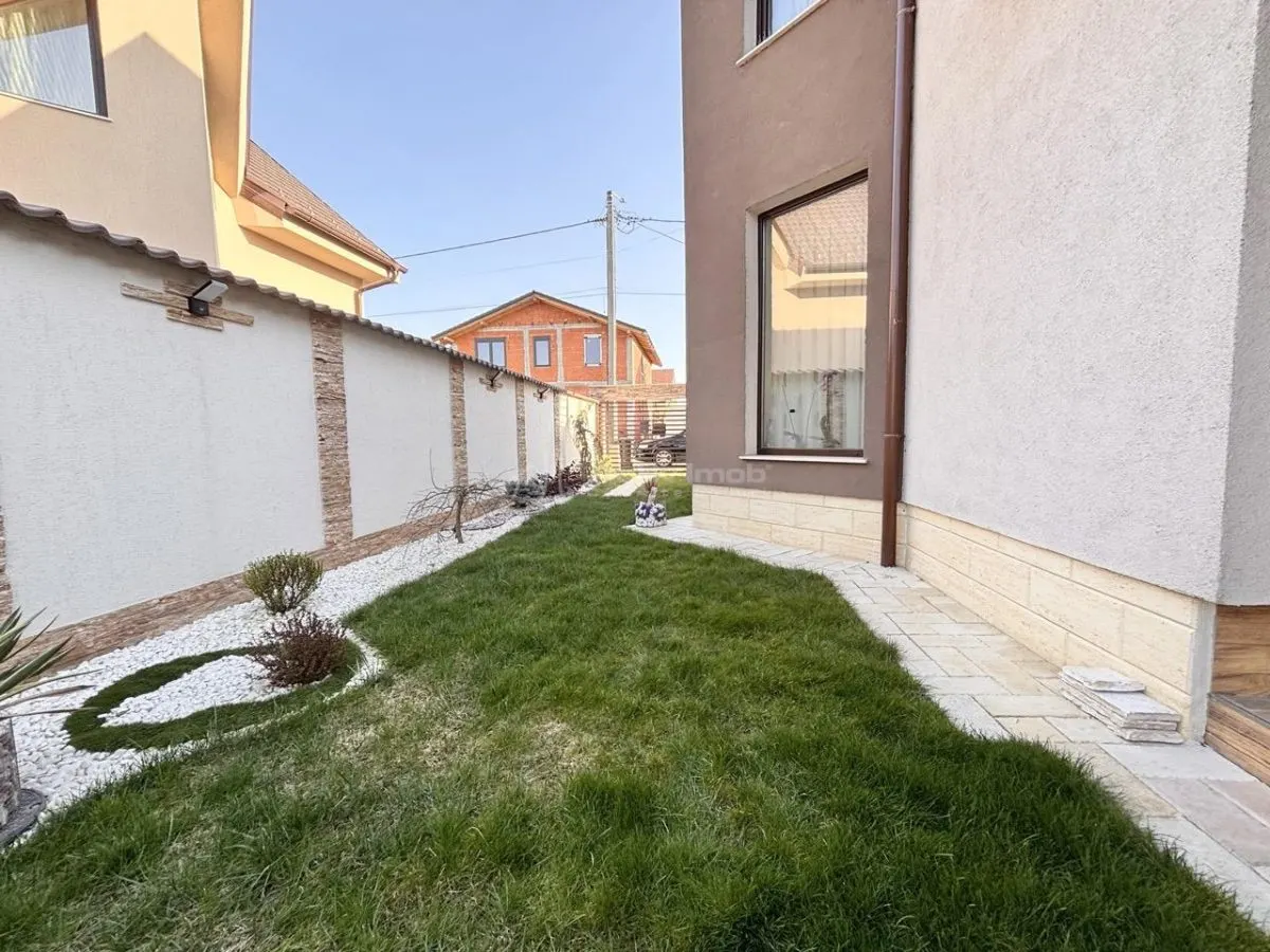 Maison de Charme à Vendre à Sanmartin – Confort, Style et Détente - foto 18