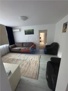 Apartamento de 3 Dormitorios Podu Ros - Aleea Rozelor - foto 3