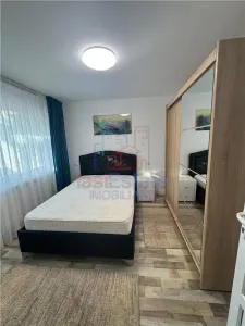 Apartamento de 3 Dormitorios Podu Ros - Aleea Rozelor - foto 6