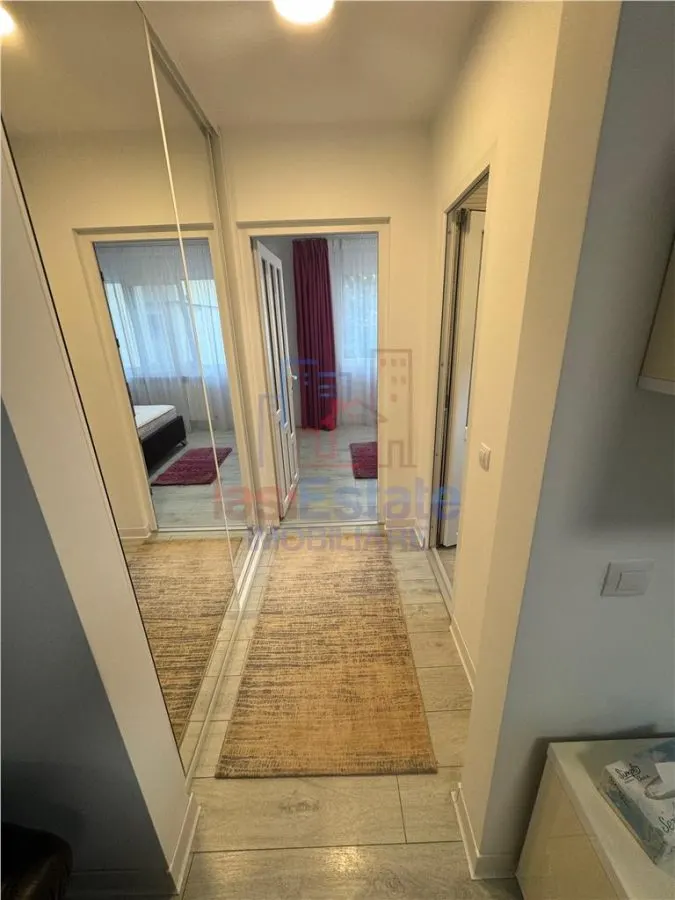Apartamento de 3 Dormitorios Podu Ros - Aleea Rozelor - foto 8