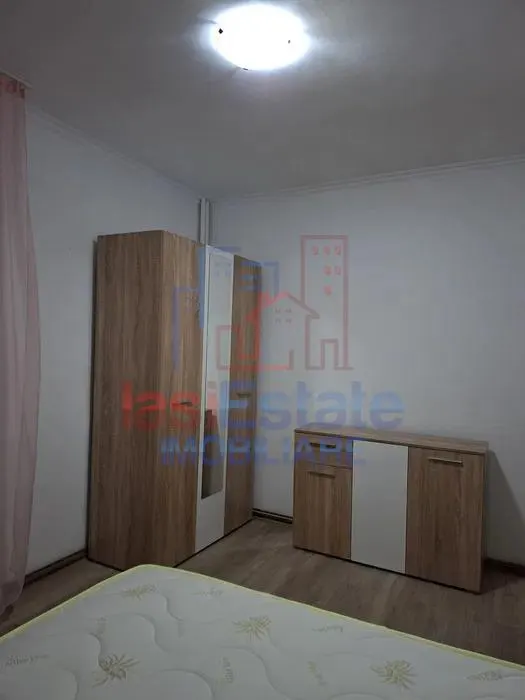 Apartamento 2 Dormitorios Podu Ros - Liceul Emil Racovita - foto 2