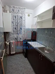 Apartamento 2 Dormitorios Podu Ros - Liceul Emil Racovita - foto 6
