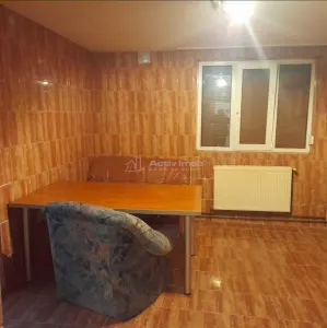 Casa de 3 Dormitorios en Venta en Codlea - foto 4