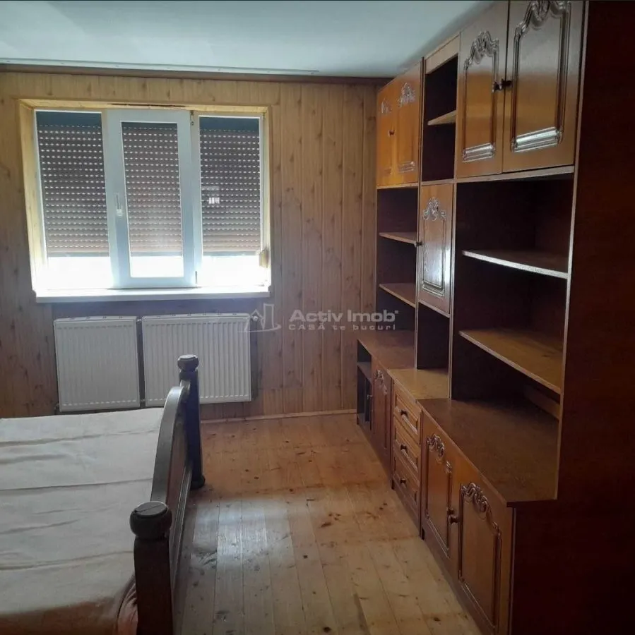 Casa de 3 Dormitorios en Venta en Codlea - foto 5