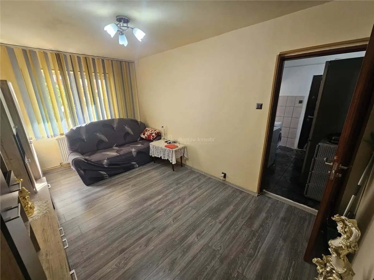 Resita, Apartamento de 3 Dormitorios, Planta Baja, Micro 3 - foto 11