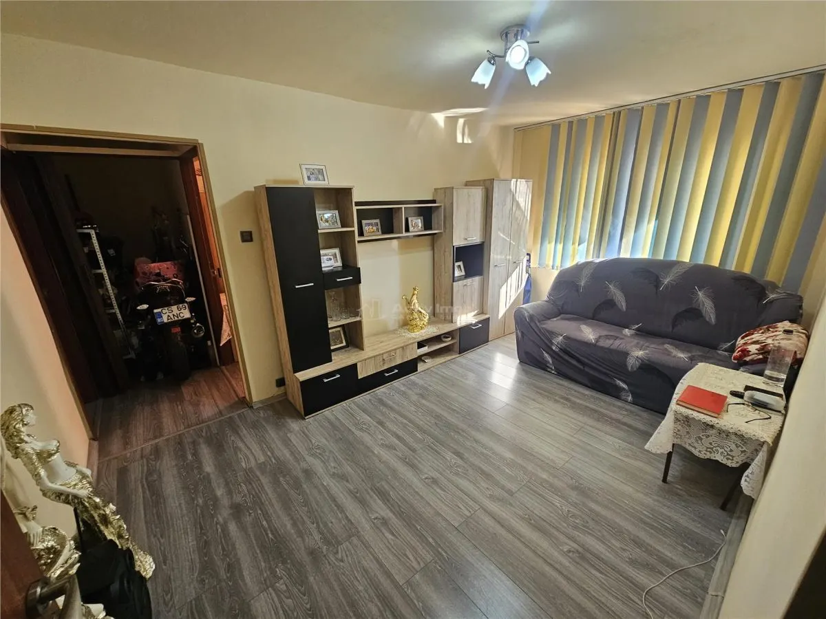 Resita, Apartamento de 3 Dormitorios, Planta Baja, Micro 3 - foto 25