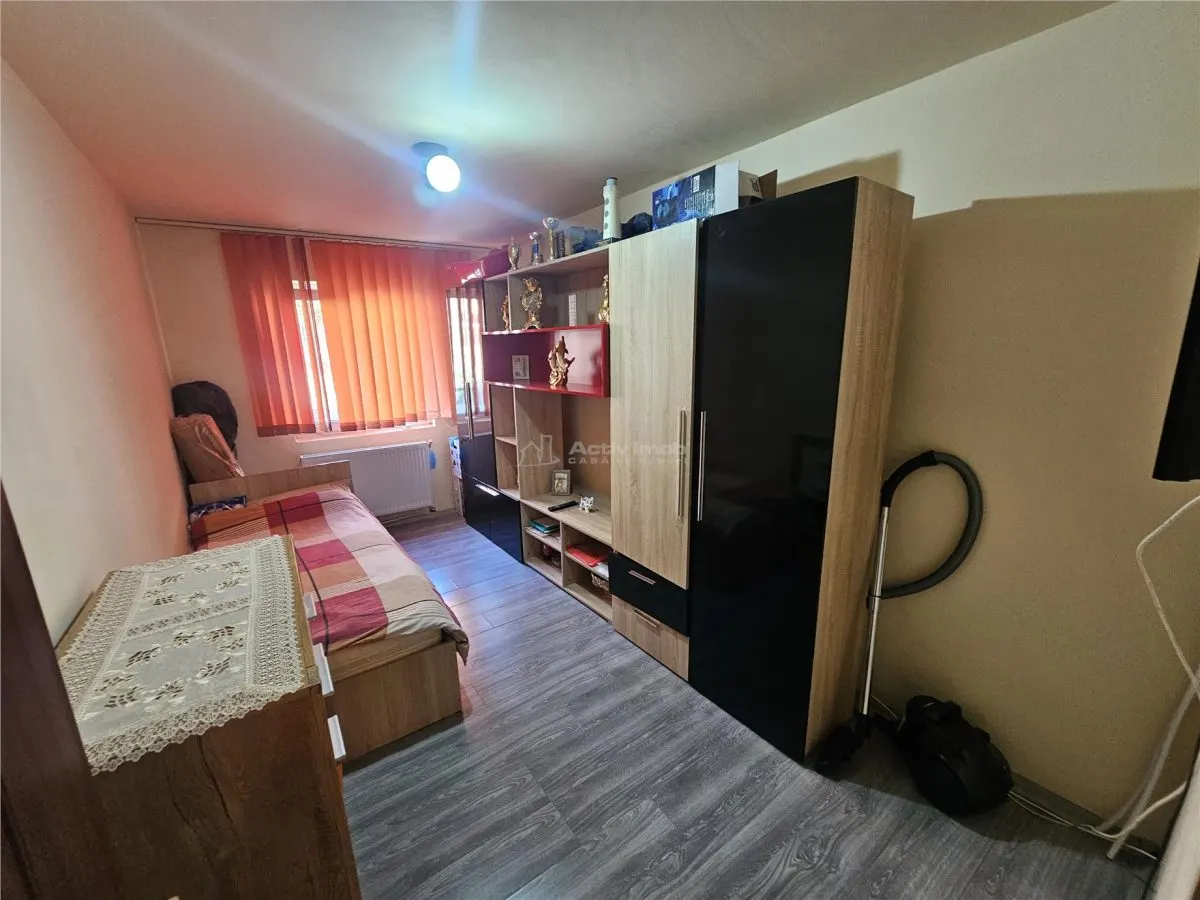 Resita, Apartamento de 3 Dormitorios, Planta Baja, Micro 3 - foto 4
