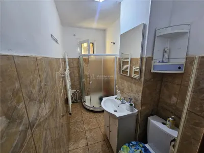 Resita, Apartamento de 3 Dormitorios, Planta Baja, Micro 3 - foto 8